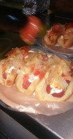 Hot Dogs Y Hamburguesas El Cuchitril food