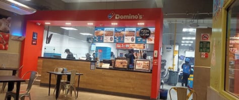 Domino's Pizza Torrentes inside