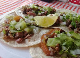 Carnitas El Michoacano food