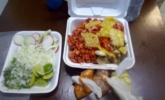 Taqueria El Sabroso food