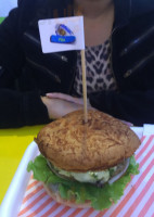 La Romeria Hamburguesas del Mundo food