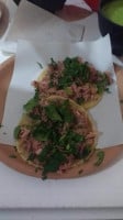 Tacos El Gűero food