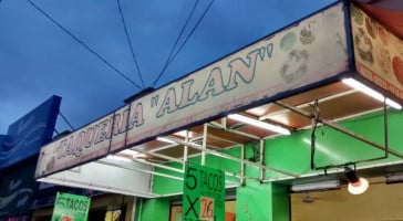 Taqueria Alan food