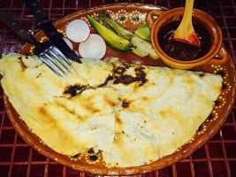 El Rincón Oaxaqueño food