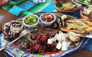 Peceto A La Mexicana food