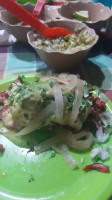 Taqueria Los Güeros. food