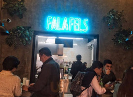 Salma Falafels Calle 93 food