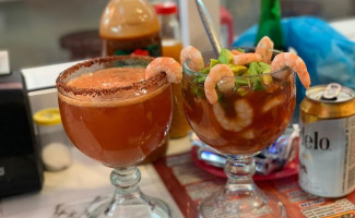 Mariscos Tampico Sucursal Climatizada food