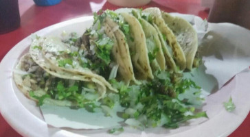 Taqueria Juani food