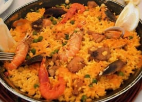 La Casa De La Paella food