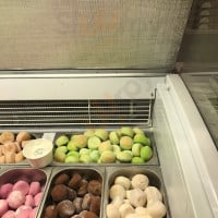 Mochi Mochi Ice Cream food