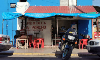 Cafetería Don Poncho outside