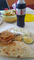 Gorditas Amel food