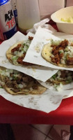 Taquería Guzman food