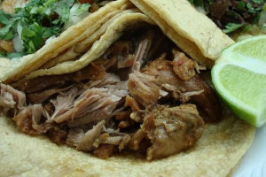 Carnitas Y Cueritos El Chicharito food