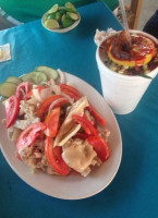 Mariscos El Chakoloco food