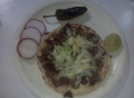 Taquería Pepes food