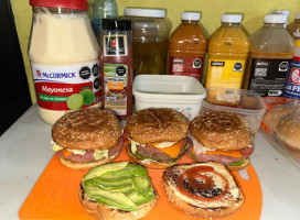 Hamburguesas Al Carbón Kadriel food