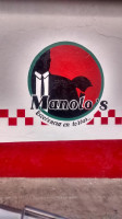 Manolo's inside