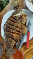 Mojarras food