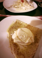 Las Crepas De Paulette food