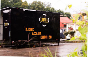 Tacos Cuatro outside