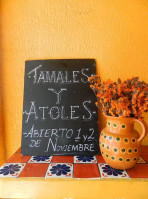 La Candelaria Tamales Y Atoles food