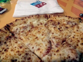 Domino's food