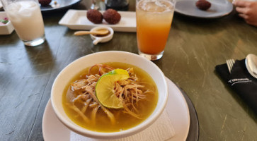 Pueblo Pibil food