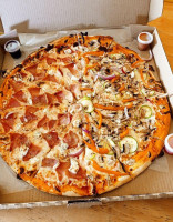 Tavernossa Pizza food