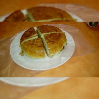 Tortas La Alvaradeña food