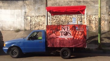 Netos Tacos Al CarbÓn outside