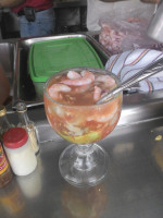 Mariscos Rubi inside