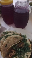 Taqueria Jhonny food