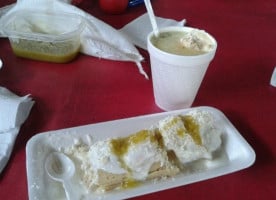 Elotes Toyi food