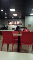 Pizza Hut Cordoba inside