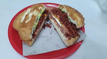 VENTA DE TORTAS Y ANTOJITOS LA ROTONDA food