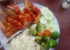 Mariscos Mar Azul food