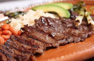 Carnes Asadas Hernandez food