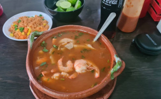 Mariscos Altamar food