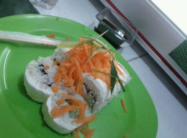 Sushi Zuii food