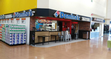 Domino's food