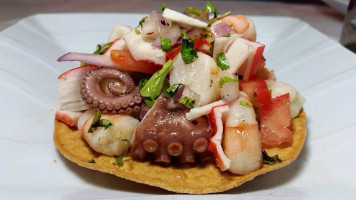 El Cevichelero food