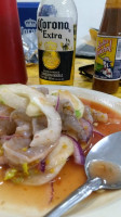 Mariscos Tonny's food