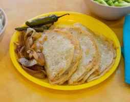 Tacos De Barbacoa Mc Camino Viejo A Tesistan food