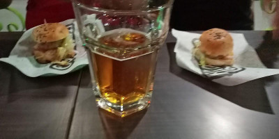 Cervecería Hidalgo food