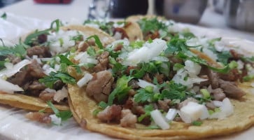 Tacos Los Famosos Gueros food