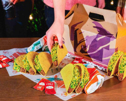 Taco Bell Santiago food