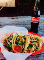 Tacos El Tren food