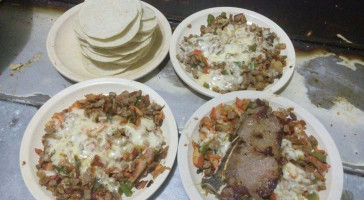 Taqueria El Buen Pastor food